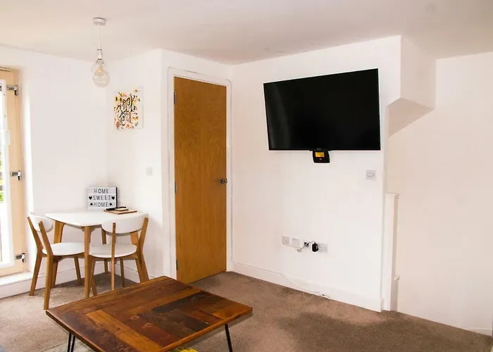 Impressive Urban Townhouse - Centre Vakantiehuis