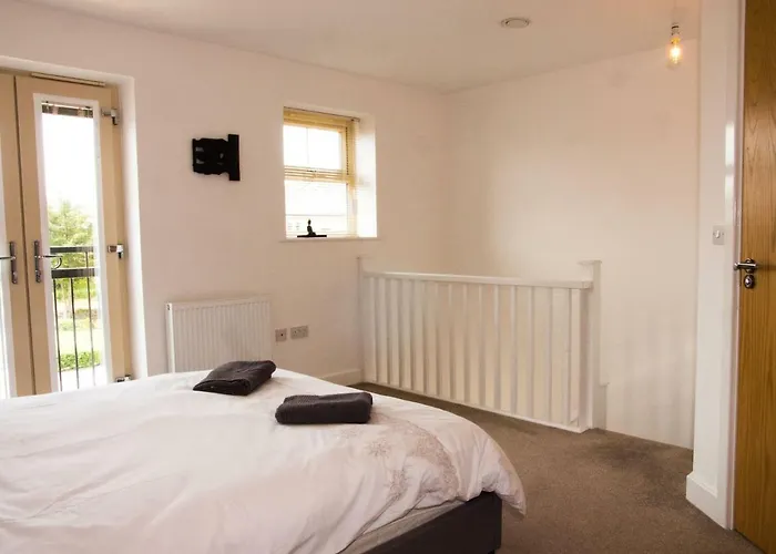 Impressive Urban Townhouse - Centre Vakantiehuis *