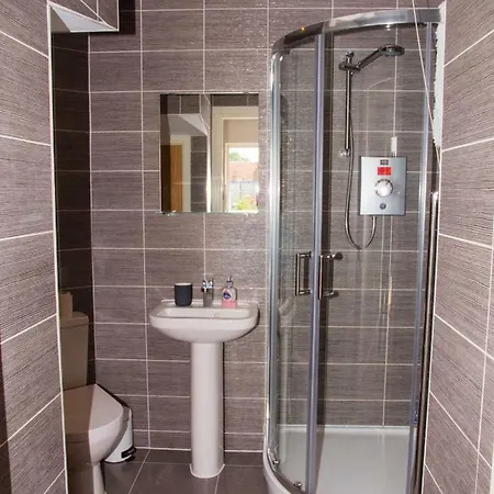 Impressive Urban Townhouse - Leeds Centre *