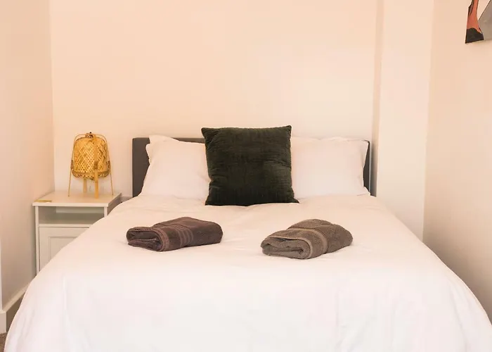 Impressive Urban Townhouse - Centre * Leeds (West Yorkshire)